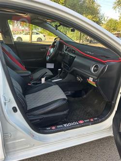 تۆیۆتا کۆرۆلا